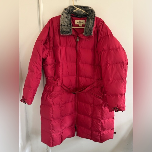 Woolrich Jackets & Blazers - Woolrich Quilted Jacket Long Duck Down Insulated Fur Collar Belted 2XL ruby red